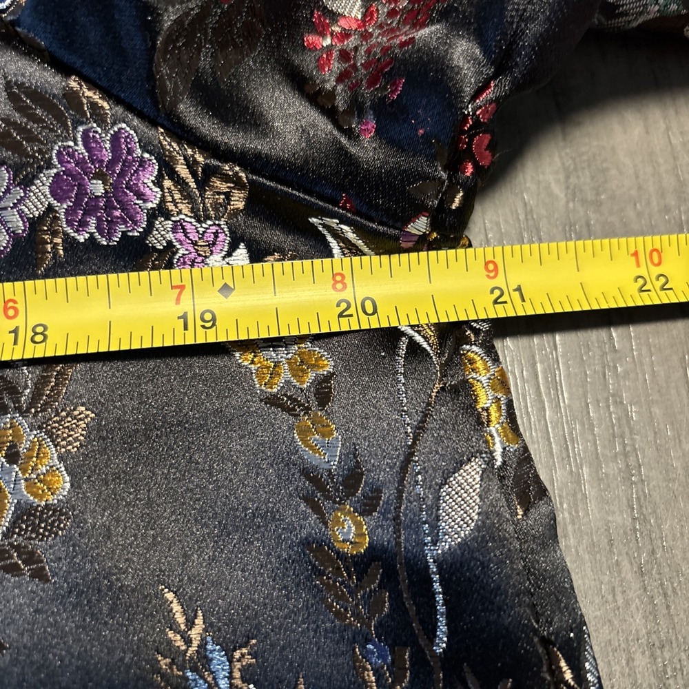 Vtg Yi Lin Women's Brocade Floral Blouse Sm‎ Mandarin Collar Button Up Oriental - Picture 8 of 9